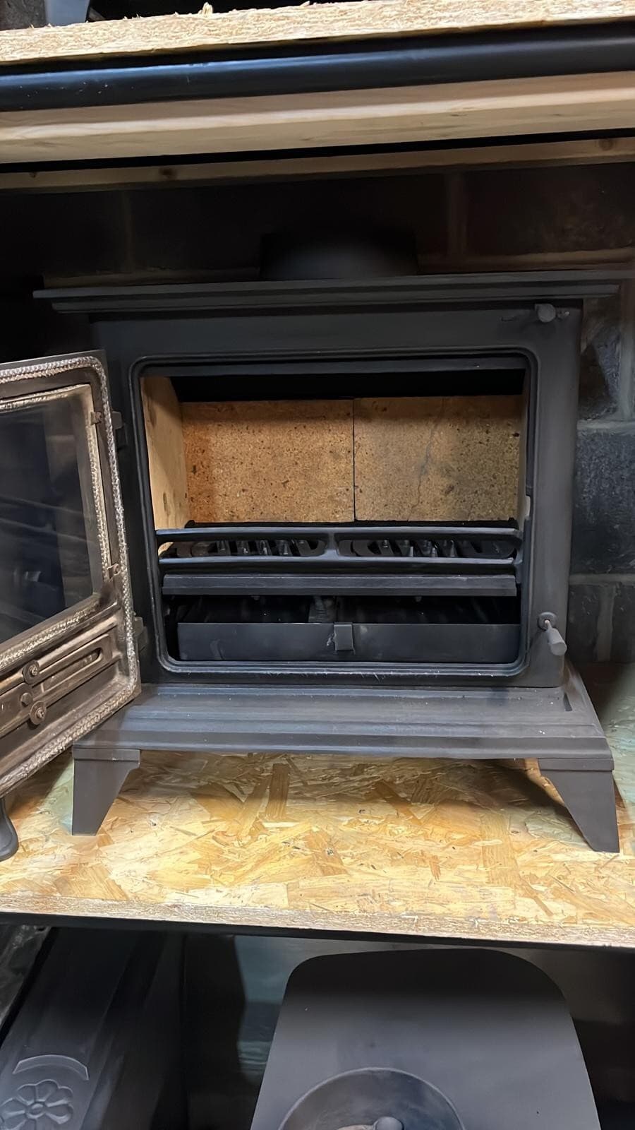 FireFoX 8 STOVE 8KW MULTIFUEL, (log,wood+burner), DEFRA, 🚚🚚🚚 3