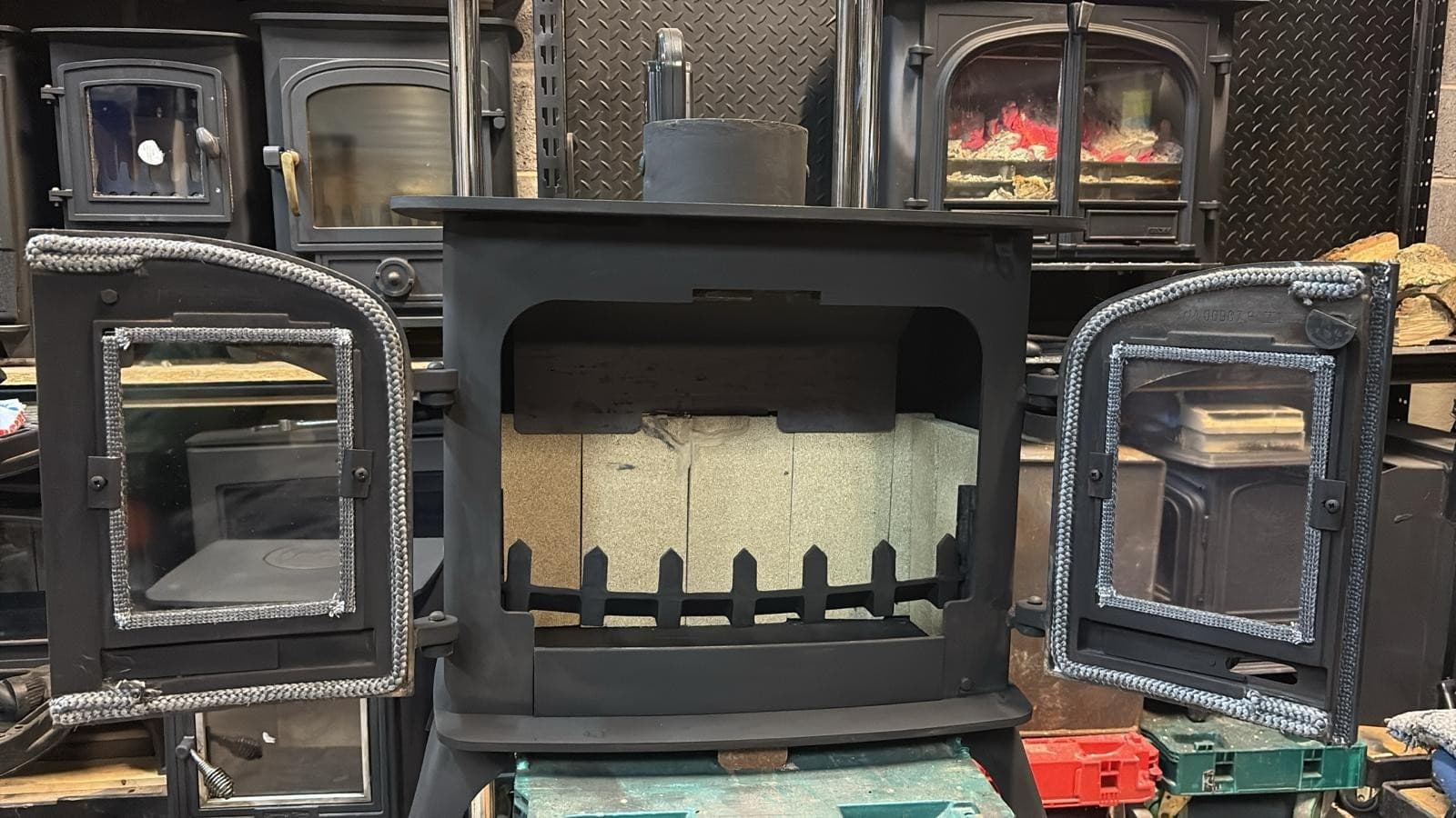 Yeoman EXE Stove 7 Kw, FLAT TOP STOVE, Multifuel,  (log,wood+burner), 🚚🚚 🚚 5