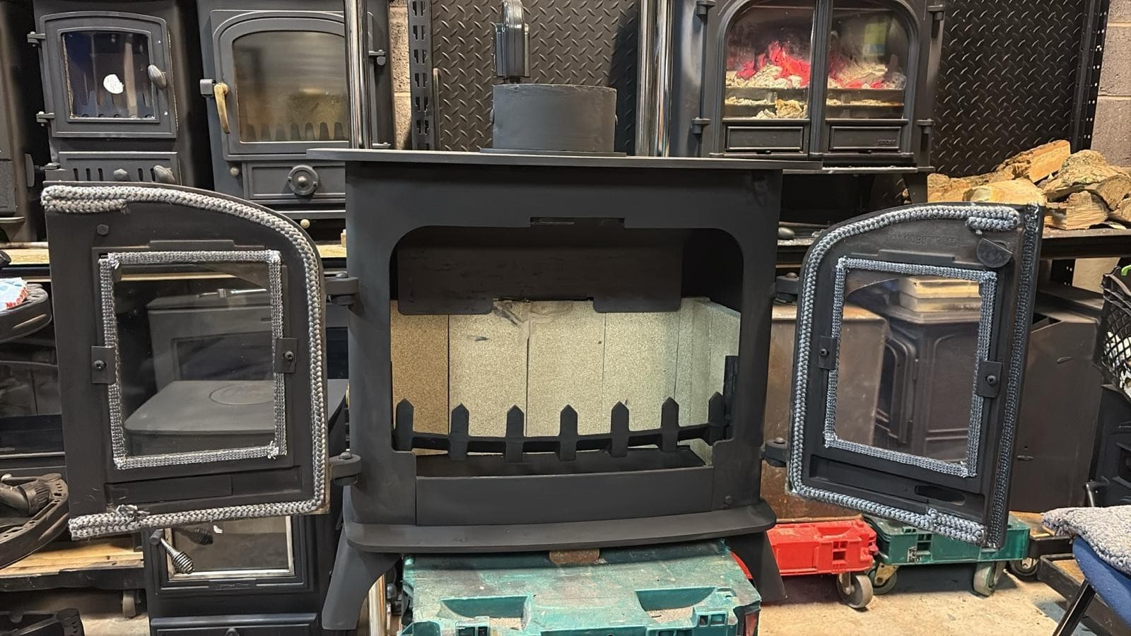 Yeoman EXE Stove 7 Kw, FLAT TOP STOVE, Multifuel,  (log,wood+burner), 🚚🚚 🚚 3