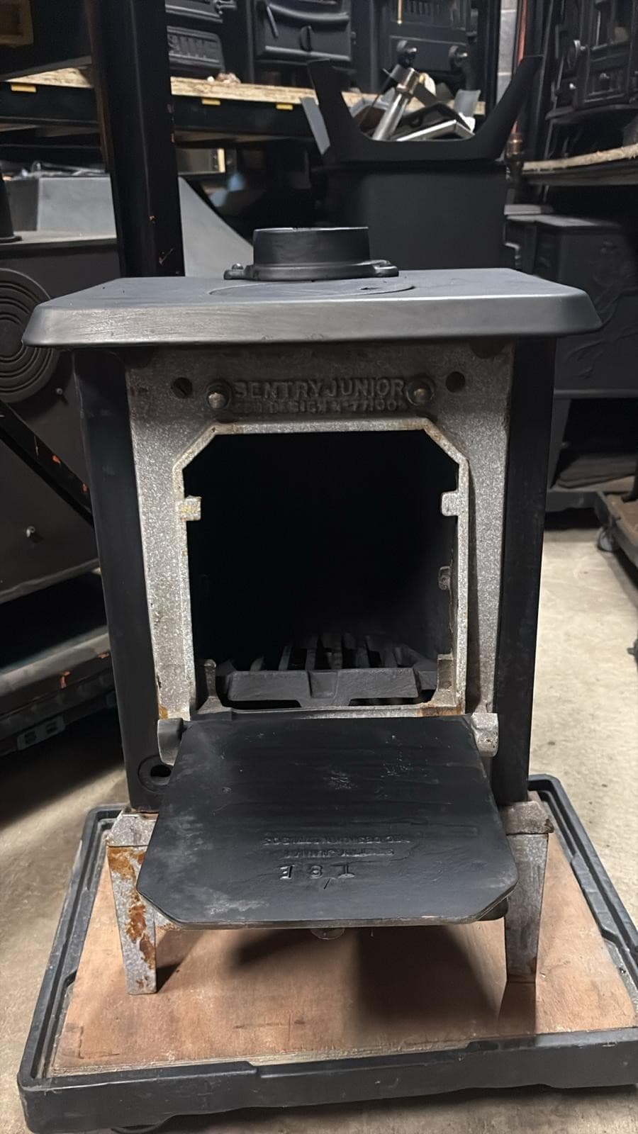 Sentry stove ,20-30K BTU BOILER, MULTIFUEL, COAL (log,wood+burner), 🚚🚚 NEW 4