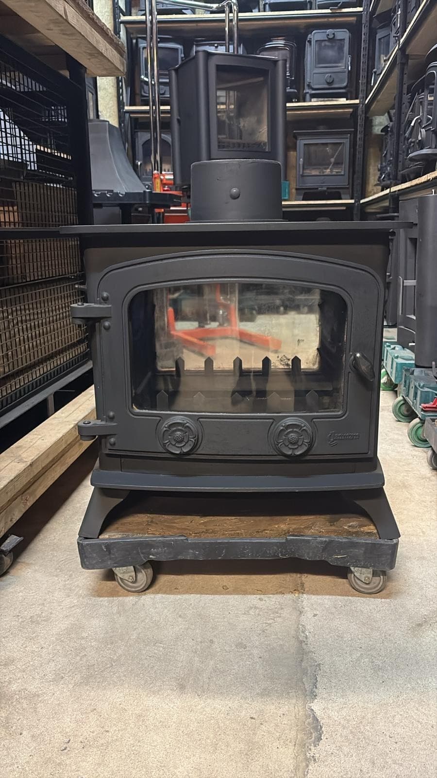 Yeoman Devon Stove 7Kw, DOUBLE SIDED/FRONTED WOODBURNER (log,wood+burner), 🚚🚚