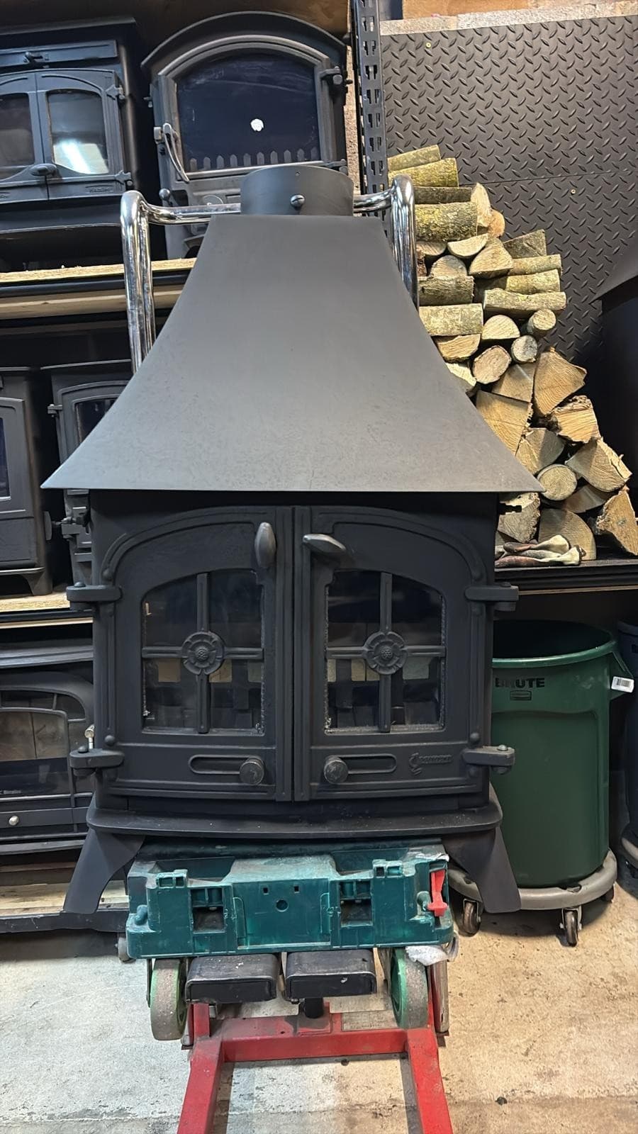 Yeoman Devon Stove 9Kw, Multifuel,  (log,wood+burner), DEFRA 🚚🚚 Delivery