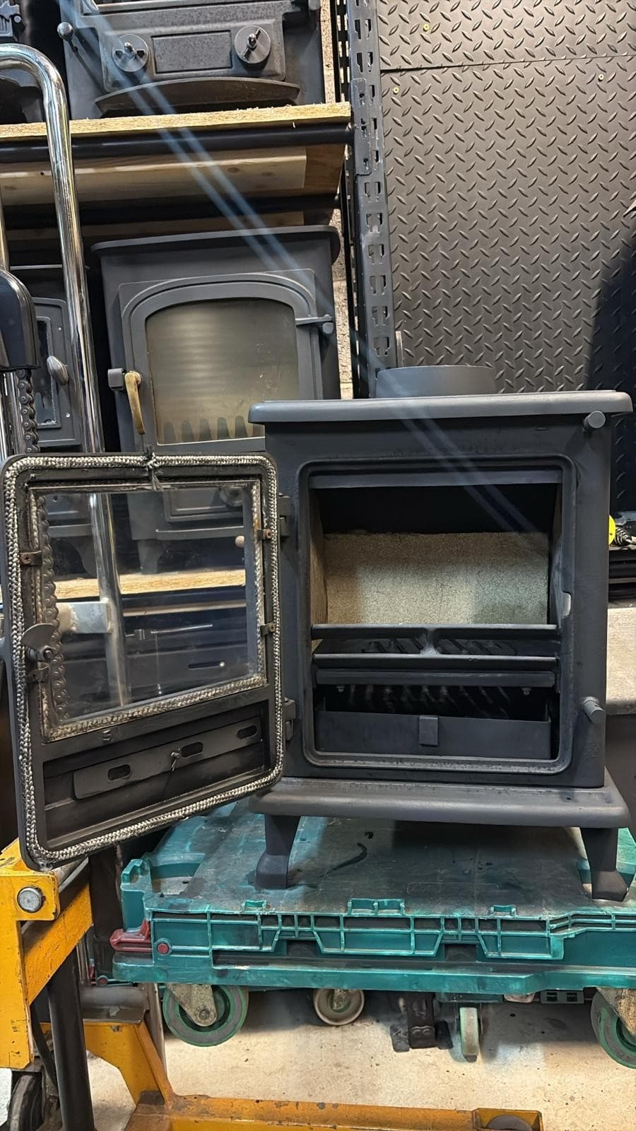 Firefox 5 Stove 5kw, MULTIFUEL, (log,wood+burner), DEFRA, 🚚🚚🚚 2