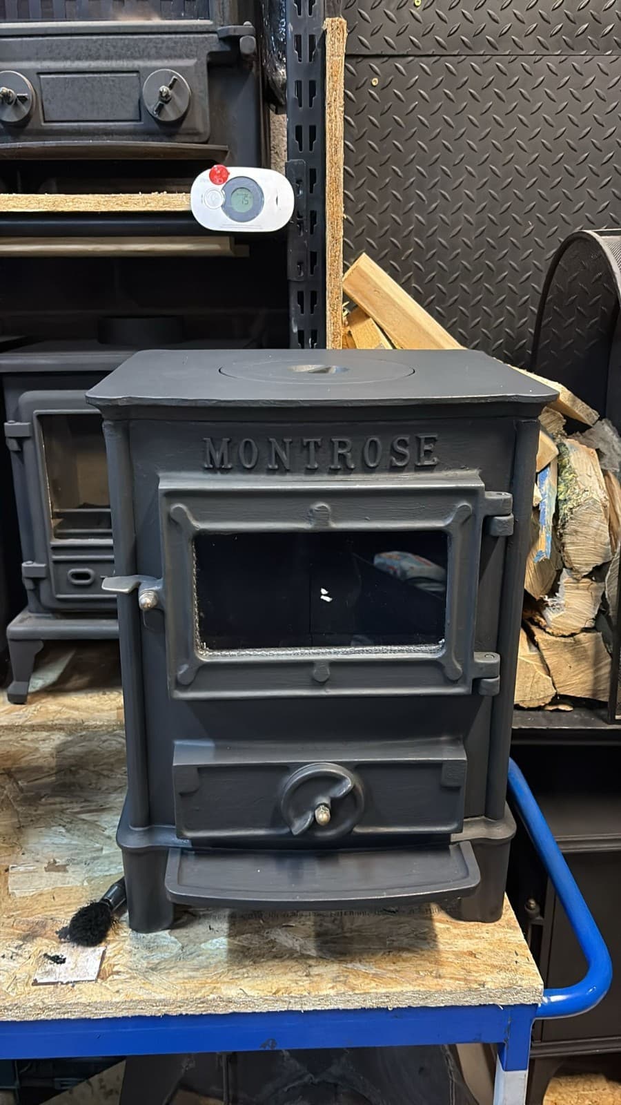 Esse Montrose, MK1  Stove, 5kw MULTIFUEL, (log,wood+burner),  🚚🚚 5