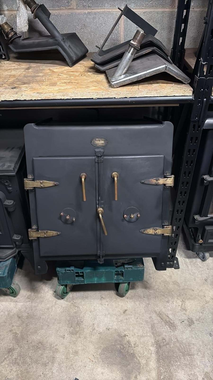 Goodwood Stove 8kw, BOILER, WoodBurner COOKTOP HOTPLATE (log,wood+burner), 🚚🚚 2