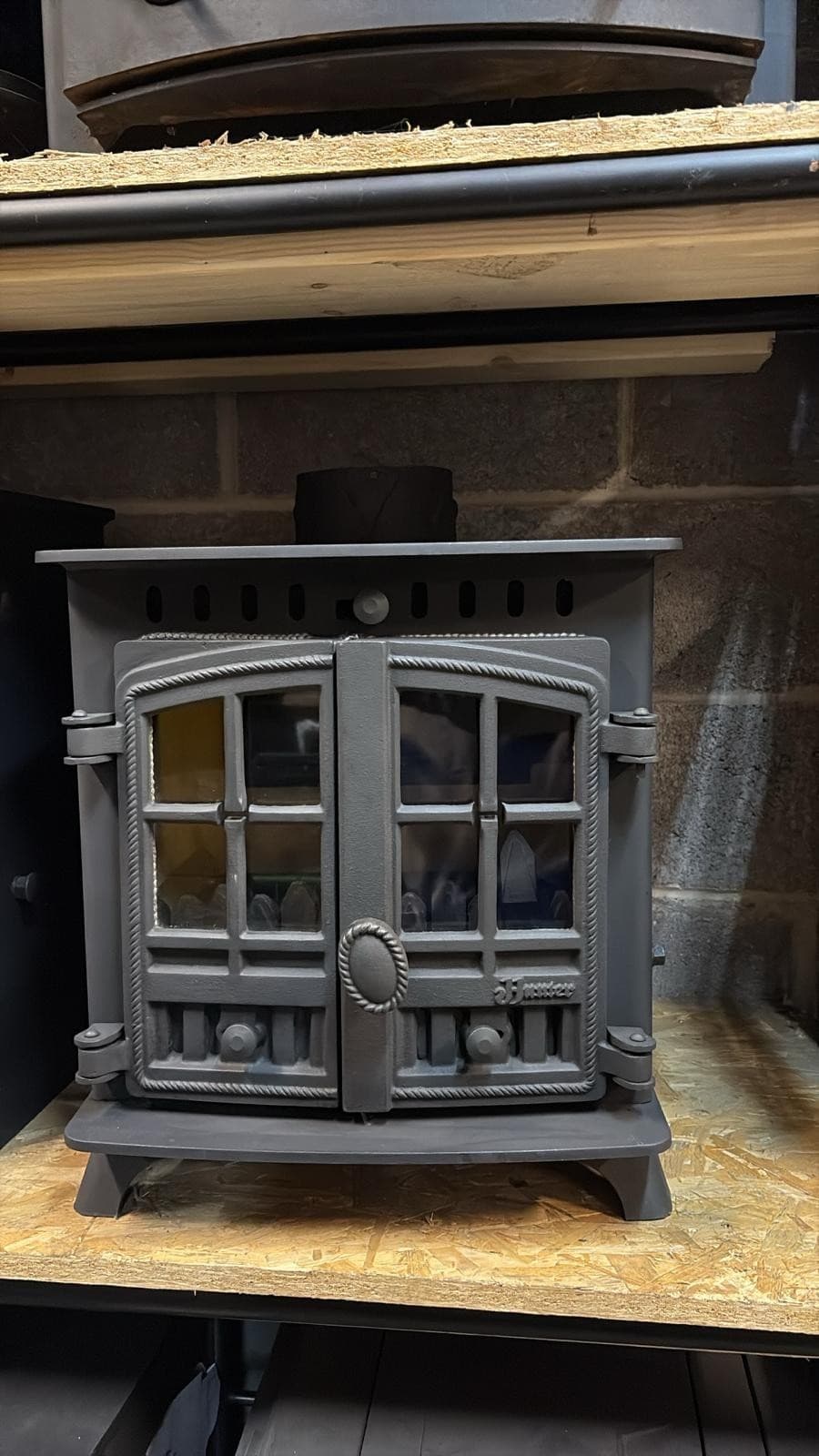 Hunter Herald 4 5kw Stove, MULTIFUEL, (log,wood+burner), DEFRA, eco stove🚚🚚🚚