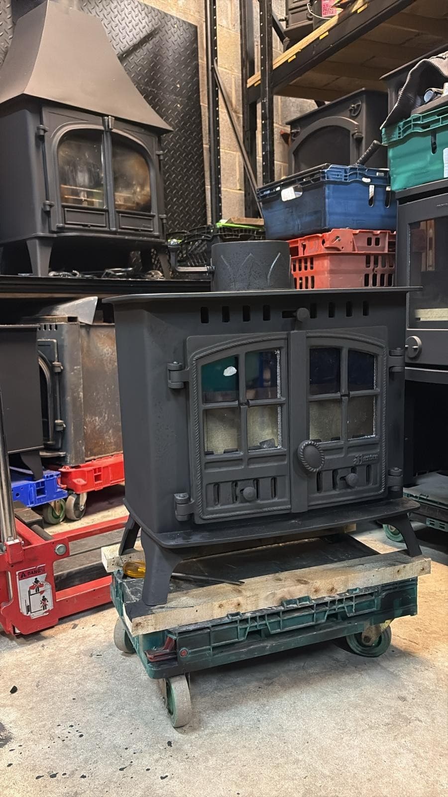 Hunter Herald 8 SLIMLINE  LOG BURNING Stove 5-8kw, Woodburner(log,wood+burner)🚚 2