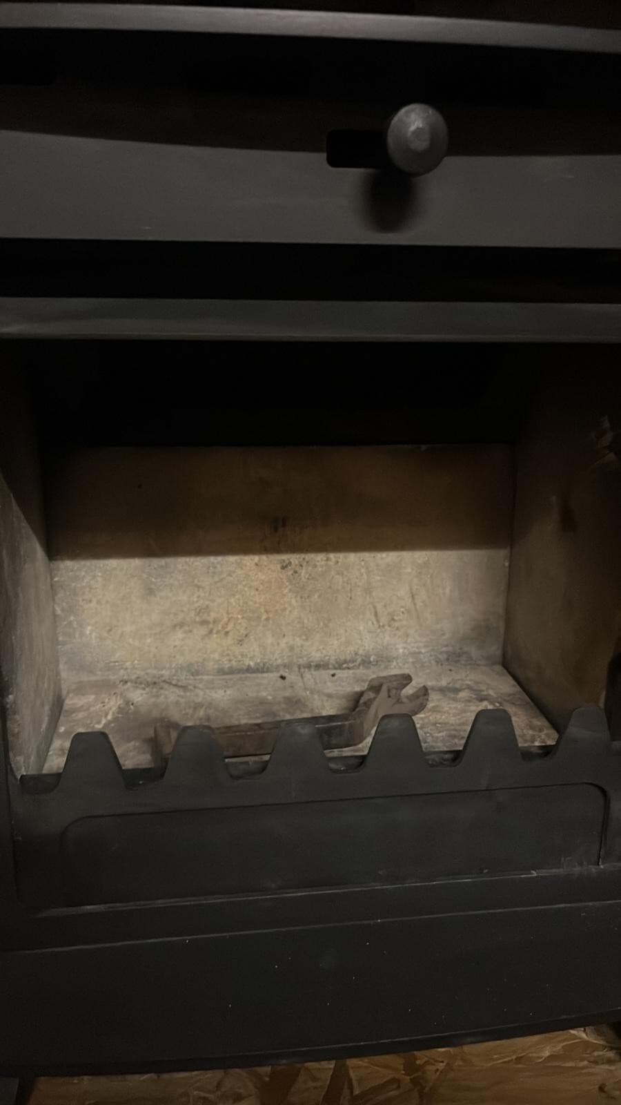 Hunter Herald 4 Stove, 5kW, Wood Stove, (log,wood+burner)🚚🚚🚚🚚🚚 3