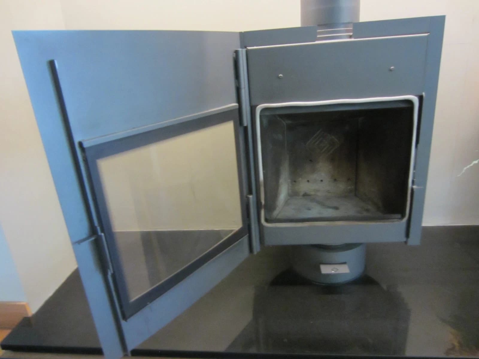 Harrie Leenders SIGNA, Log Burner,  woodburning stove (log,wood+burner)🚚 defra 4