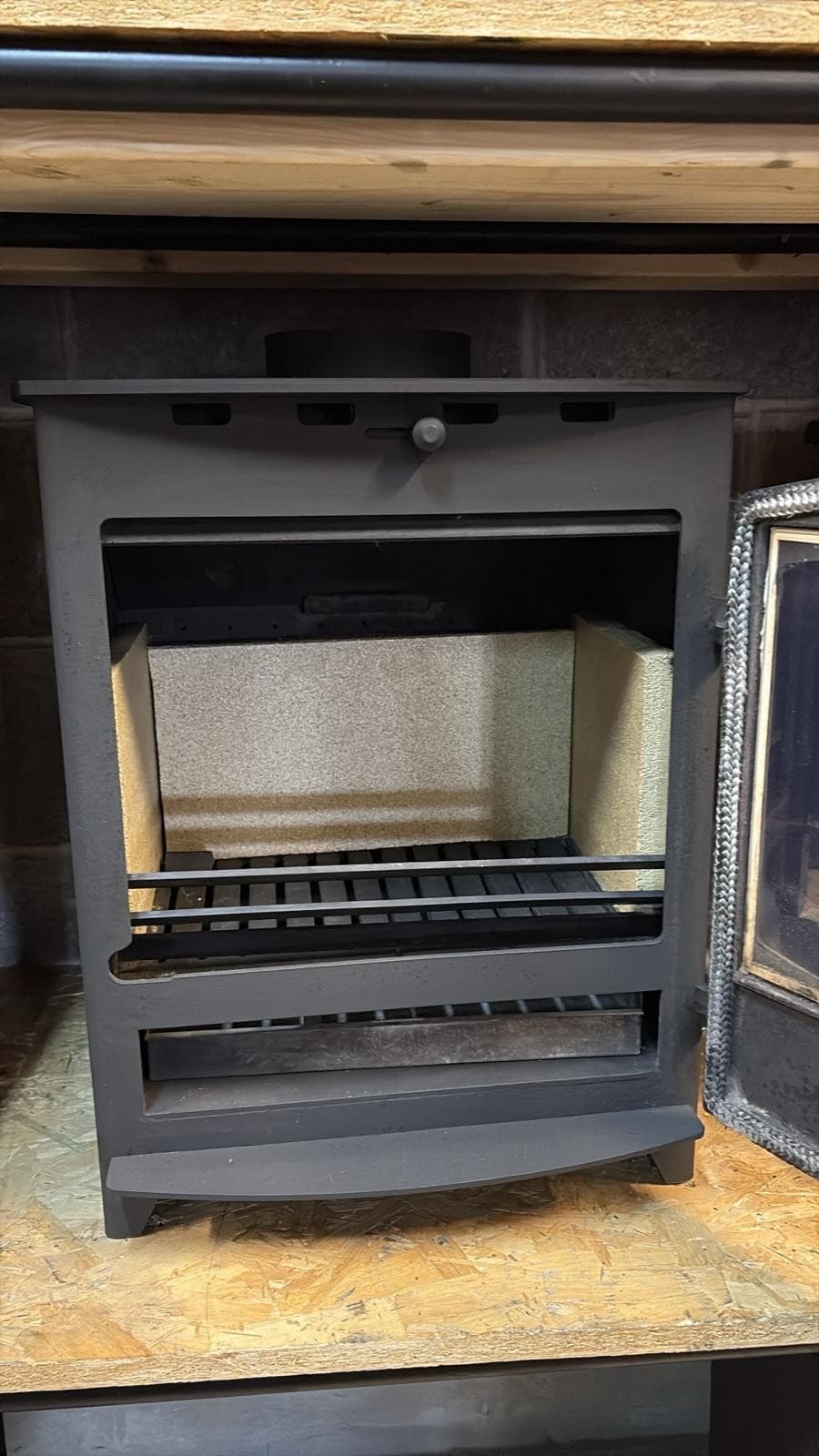 Fireline FX8W Wide Screen 8kW Multi-Fuel Stove  (log,wood+burner), , 🚚🚚🚚 3