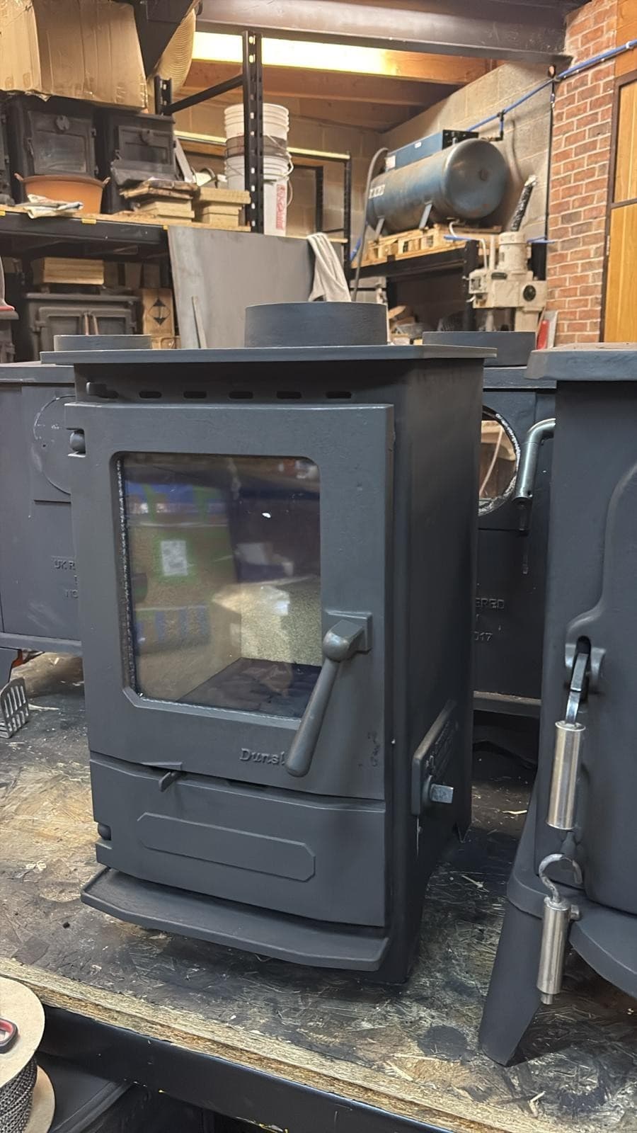 Dunsley Highlander 3 Stove 4kw, , MULTIFUEL, (log,wood+burner), DEFRA, 🚚 5