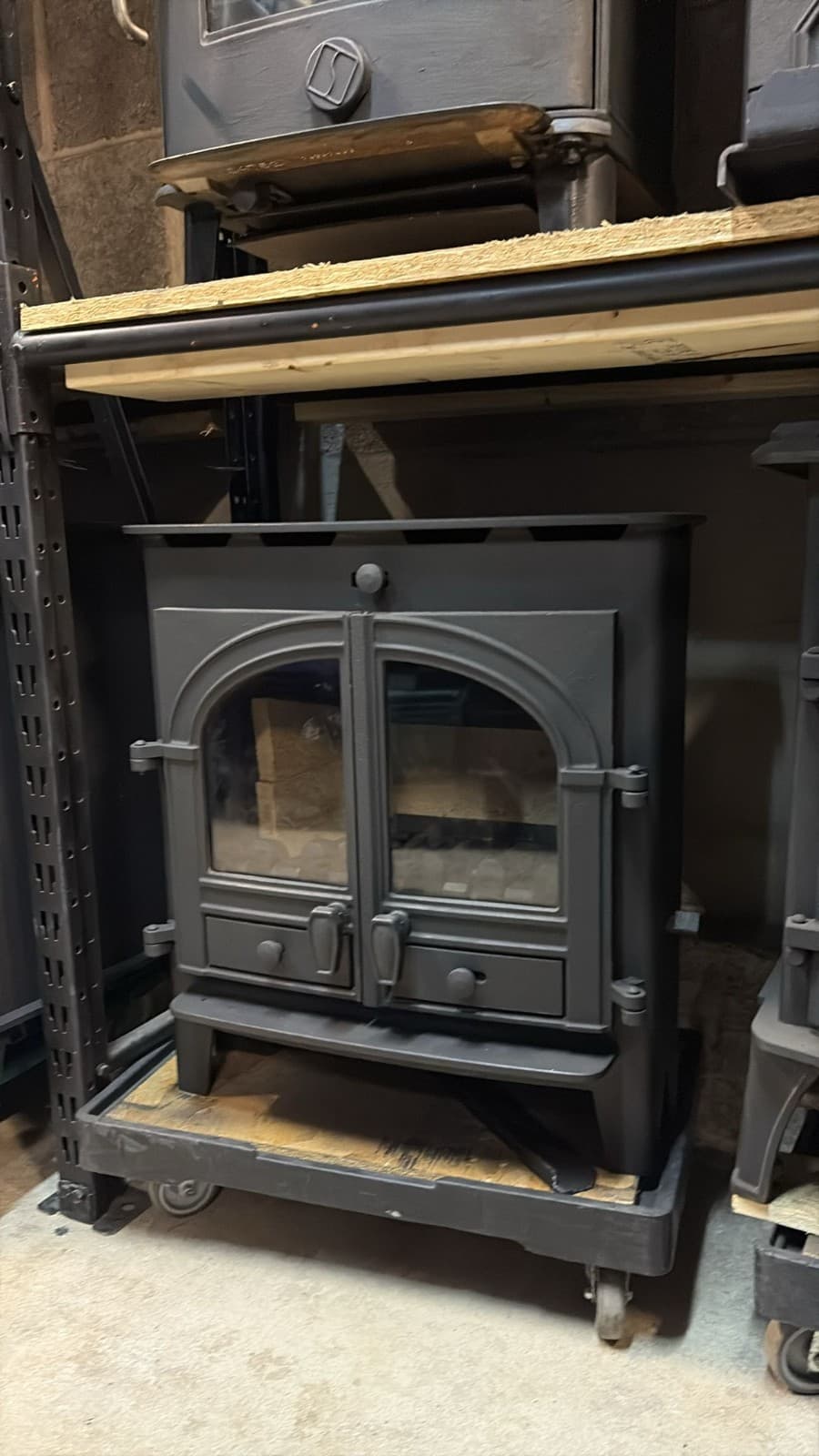 HUNTER Inset Stove 5Kw, Multifuel DELIVERY 3
