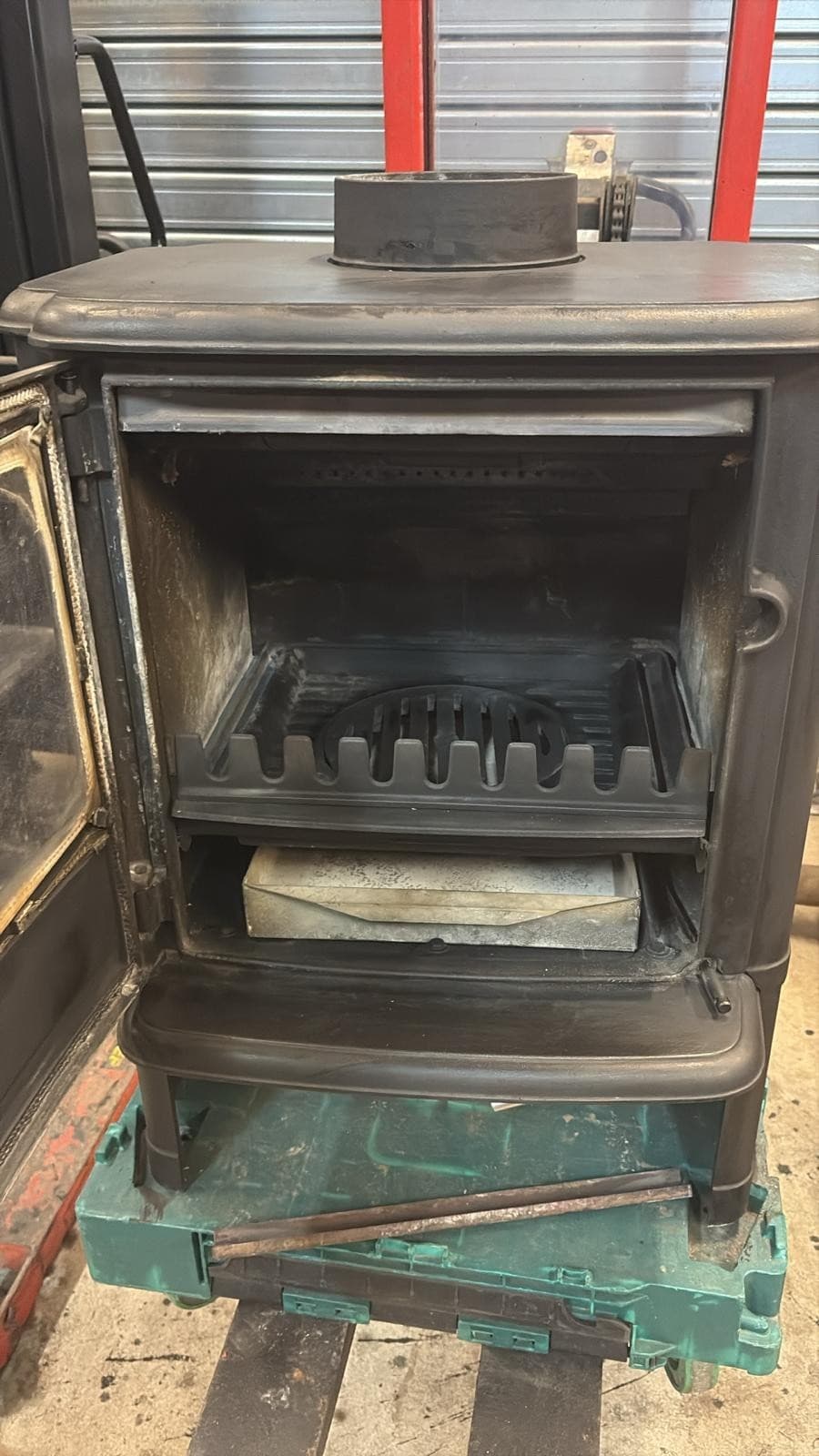 Morso Owl Stove  3410 3440 ,MULTIFUEL, (log,wood+burner), DEFRA, Squirrel 4