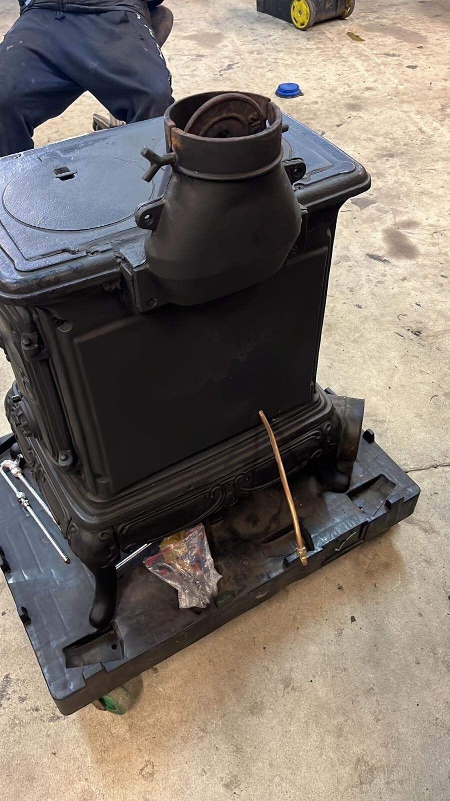 Vintage Cast iron Parlour Gas stove 4.7kw  small gas stove 3