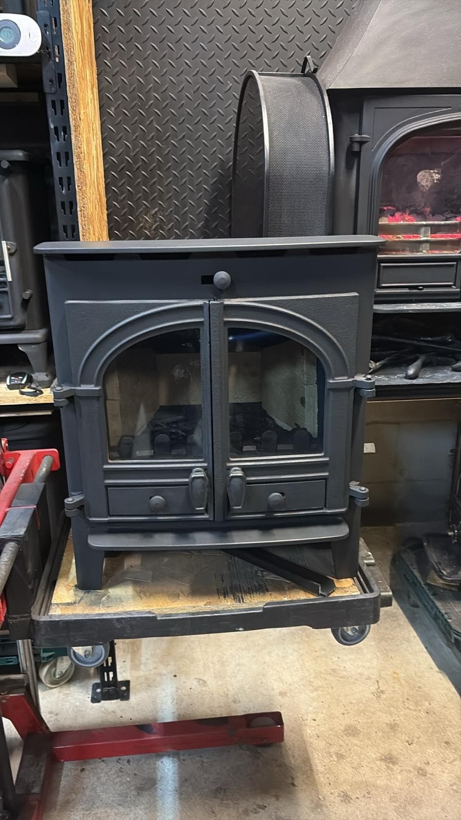 HUNTER Inset Stove 5Kw, Multifuel DELIVERY 2