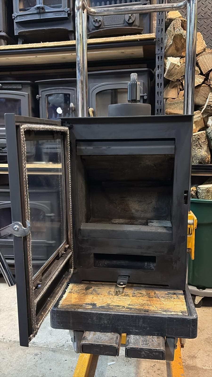 ARADA Stove, 4kw MULTIFUEL, (log,wood+burner), DEFRA, eco  🚚🚚 4