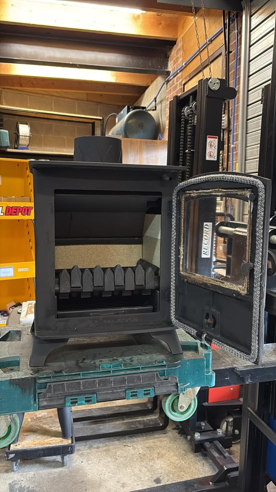 Hunter Hawk 4 Stove, 5kW, Multifuel, (log,wood+burner)🚚🚚🚚🚚🚚 4