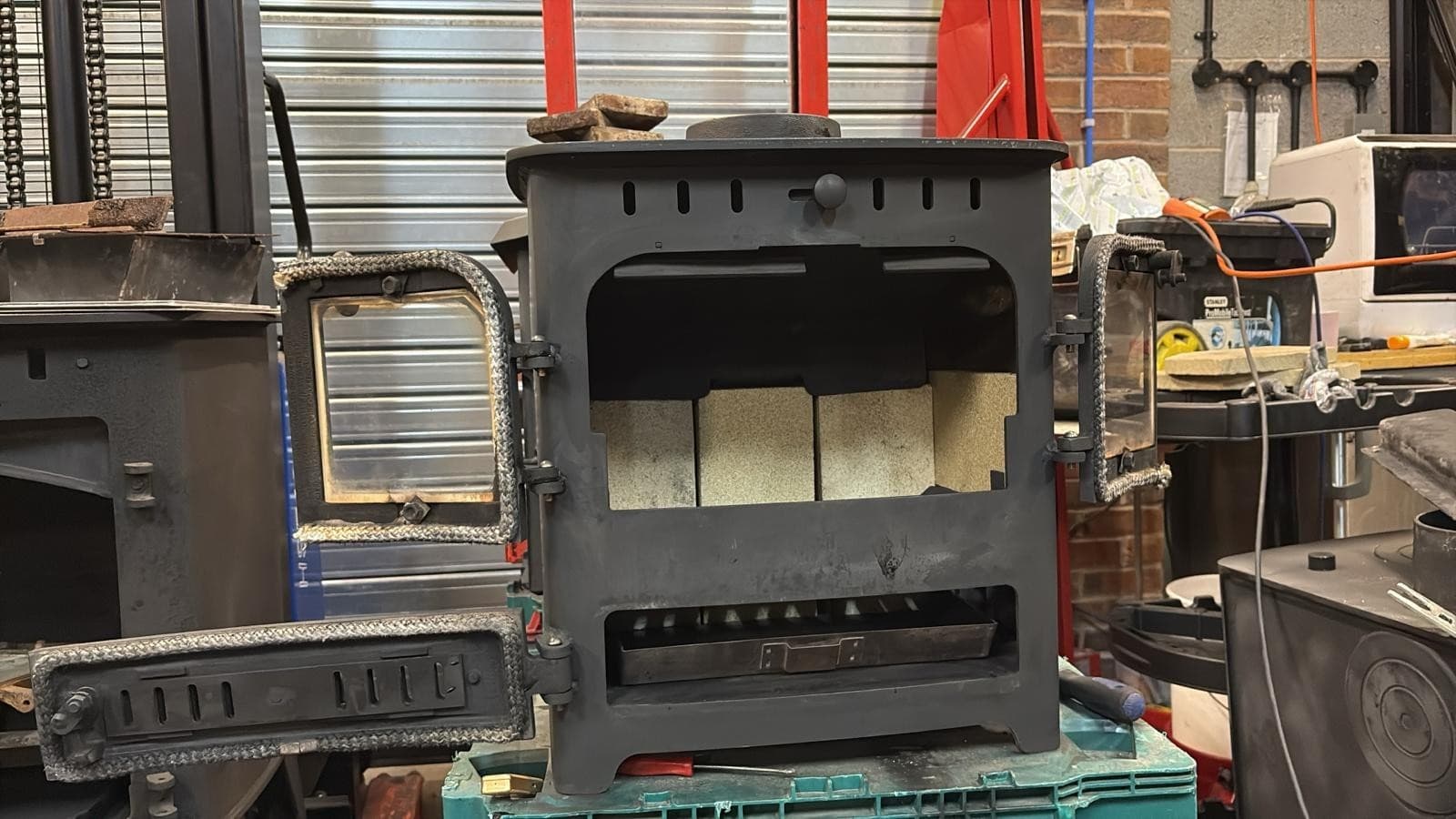 Villager Chelsea Duo Stove, 5kW, MULTIFUEL, (log,wood+burner), DEFRA  🚚🚚 2