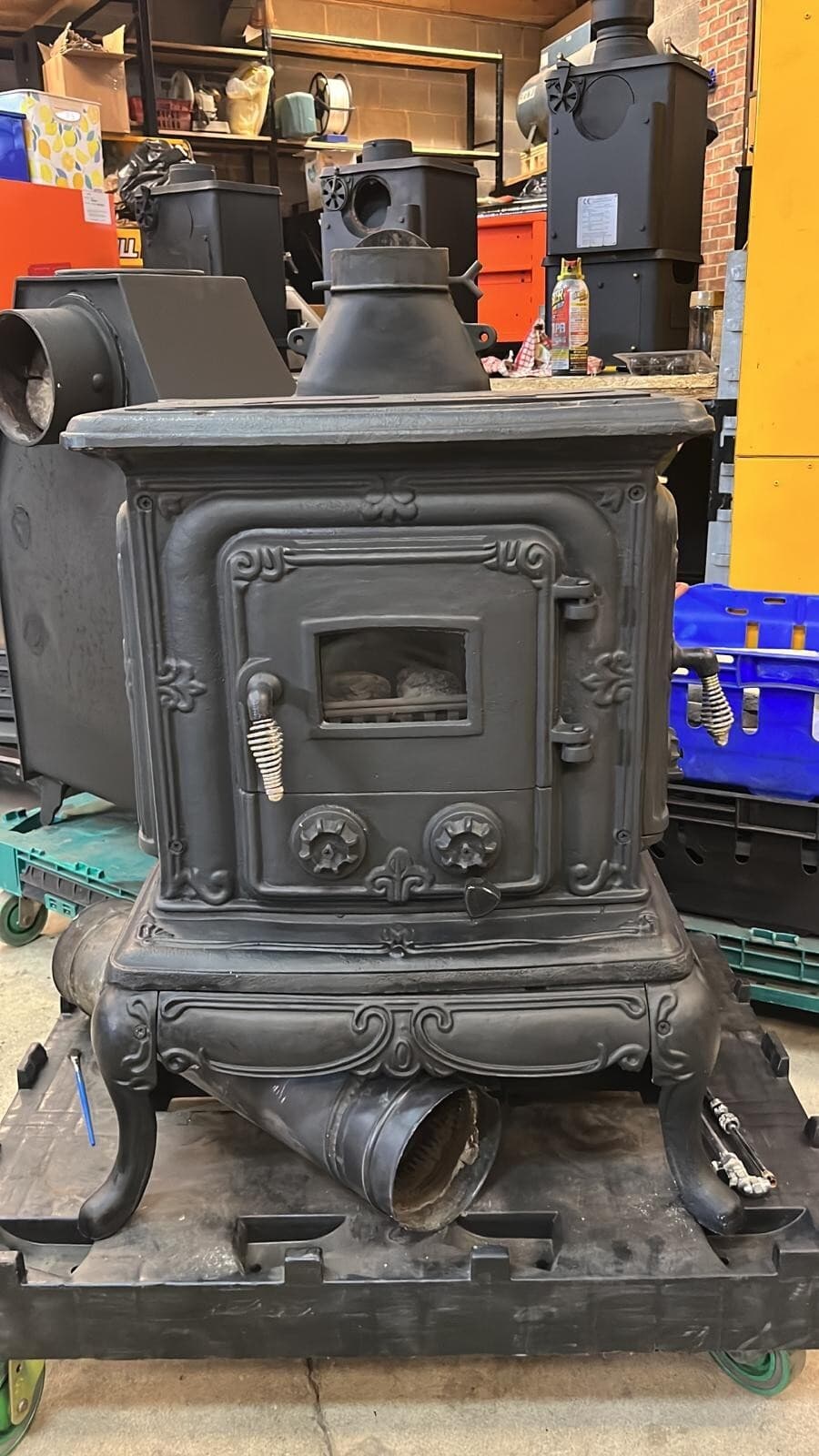 Vintage Cast iron Parlour Gas stove 4.7kw  small gas stove 4