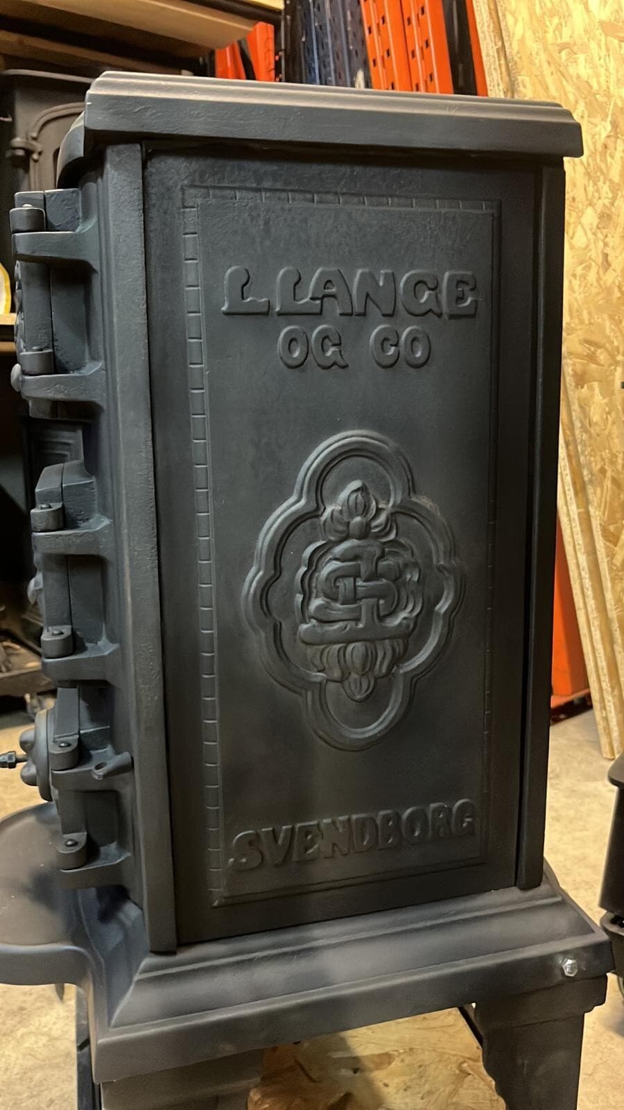 LLANGE SVENDBORD, VINTAGE, CAST IRON STOVE, MULTIFUEL, (log,wood+burner), 🚚🚚🚚 2