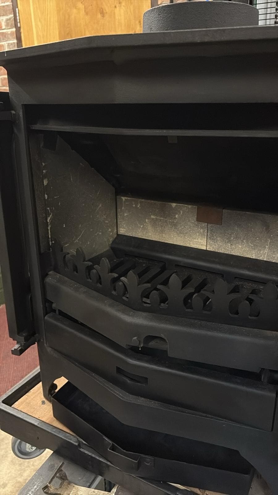 Charnwood Country 6 Stove, MULTIFUEL, COAL (log,wood+burner), DEFRA,  🚚🚚🚚 3