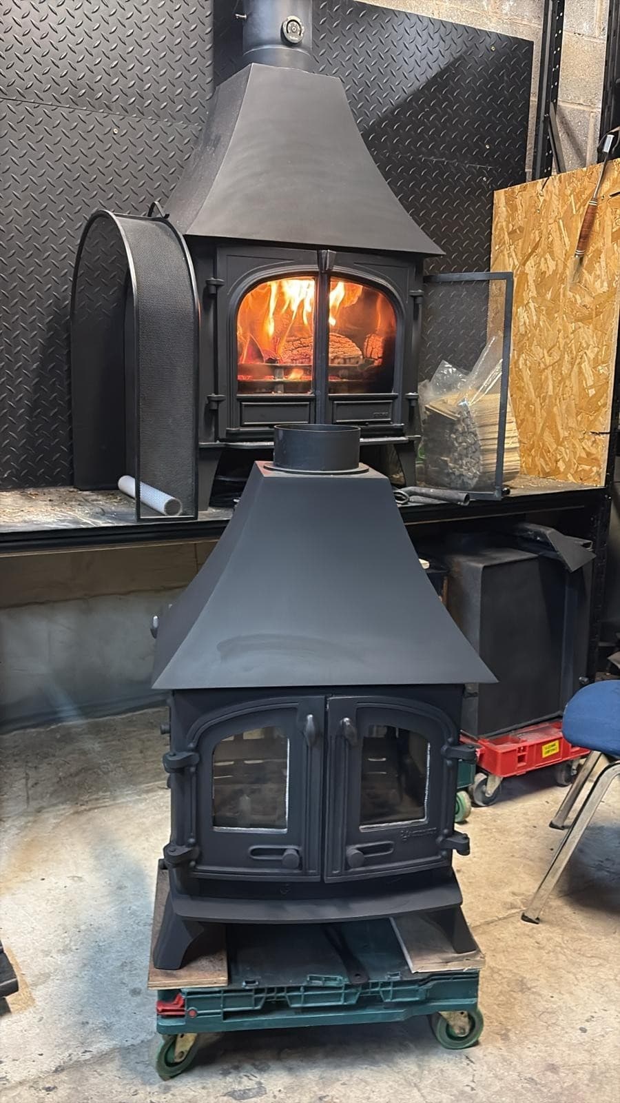Yeoman Devon Stove 9Kw, DOUBLE SIDED/FRONTED MULTIFUEL,COAL(log,wood+burner),🚚