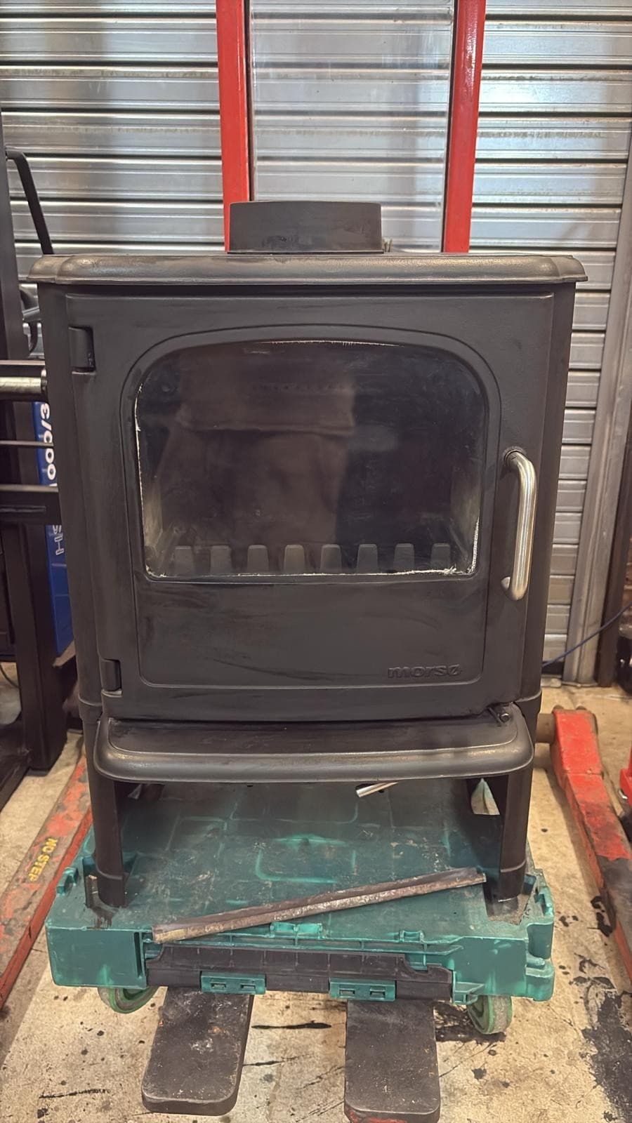 Morso Owl Stove  3410 3440 ,MULTIFUEL, (log,wood+burner), DEFRA, Squirrel 3