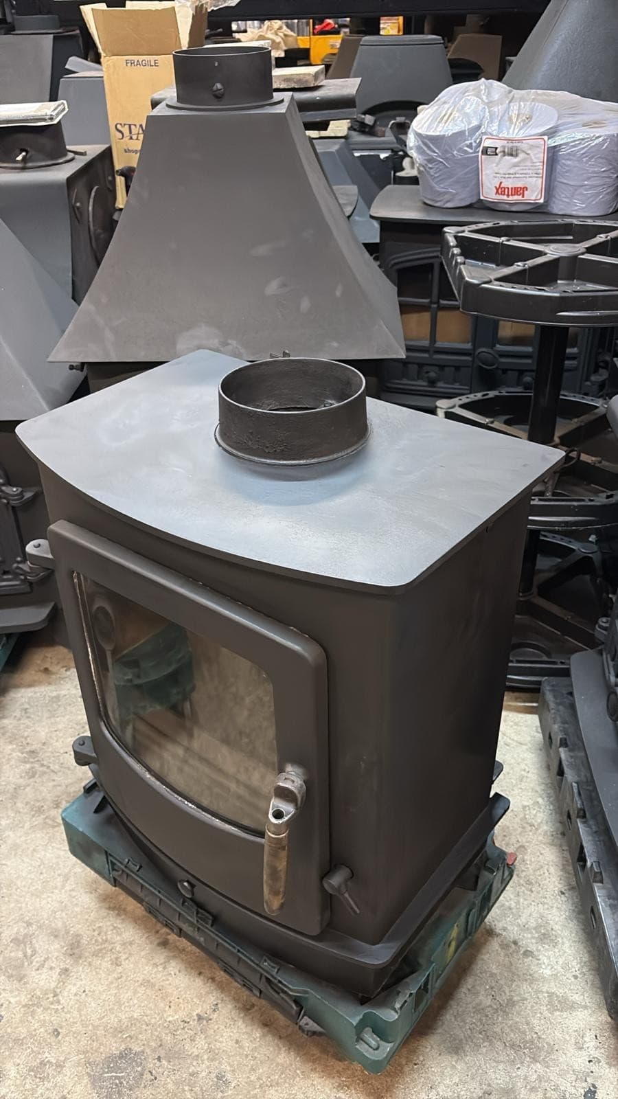 🔥 RESTORED “CHARNWOOD COVE 2” 11 Kw Multi Fuel Defra Stove RRP £2866🔥 2