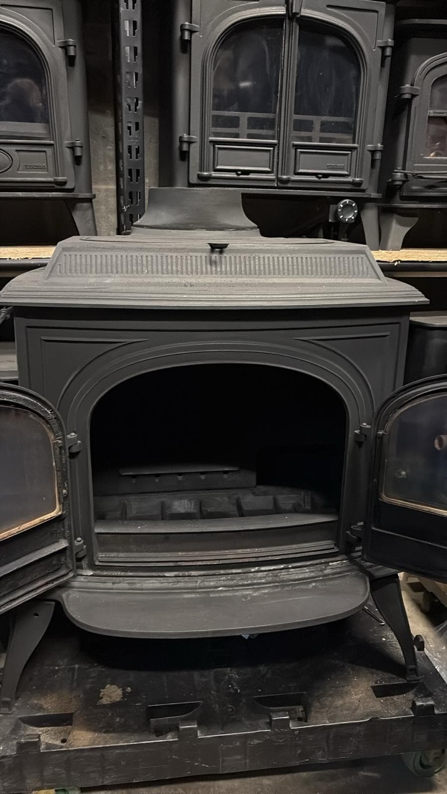 Vermont Castings VIGILANT Solid fuel / Wood Stove (log,wood+burner), 80CM WIDE🚚 5