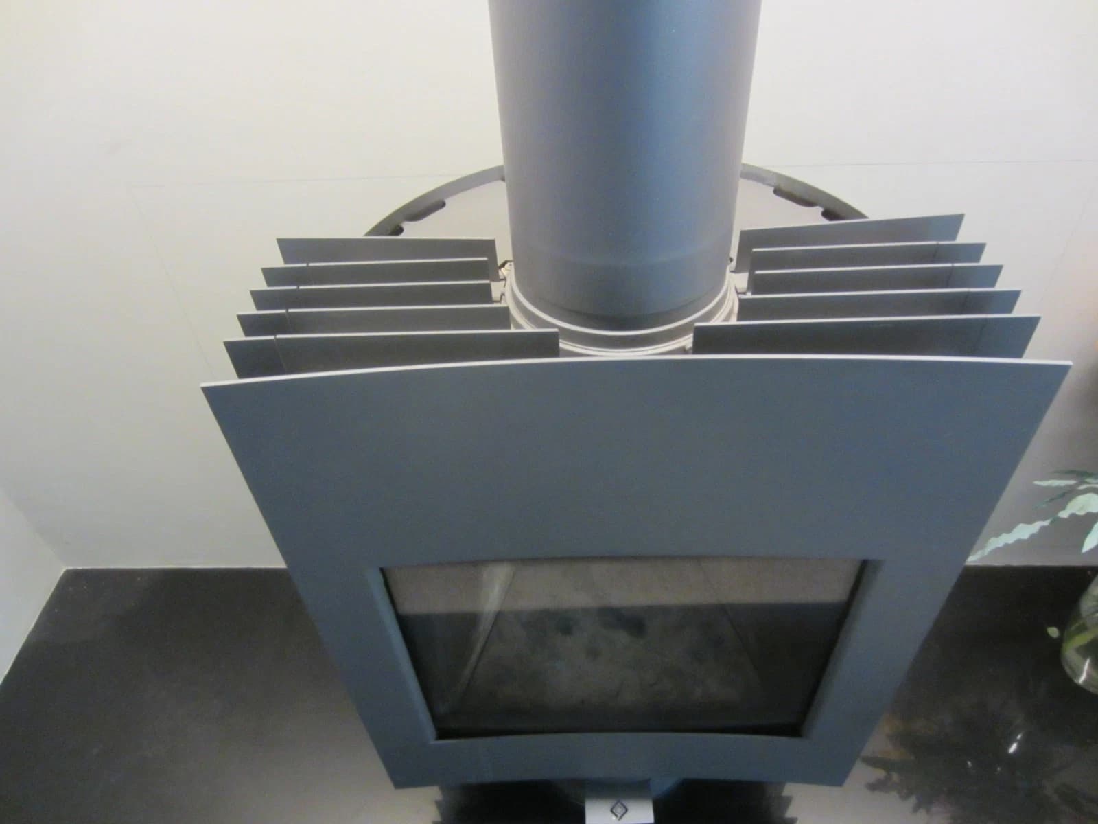 Harrie Leenders SIGNA, Log Burner,  woodburning stove (log,wood+burner)🚚 defra 2