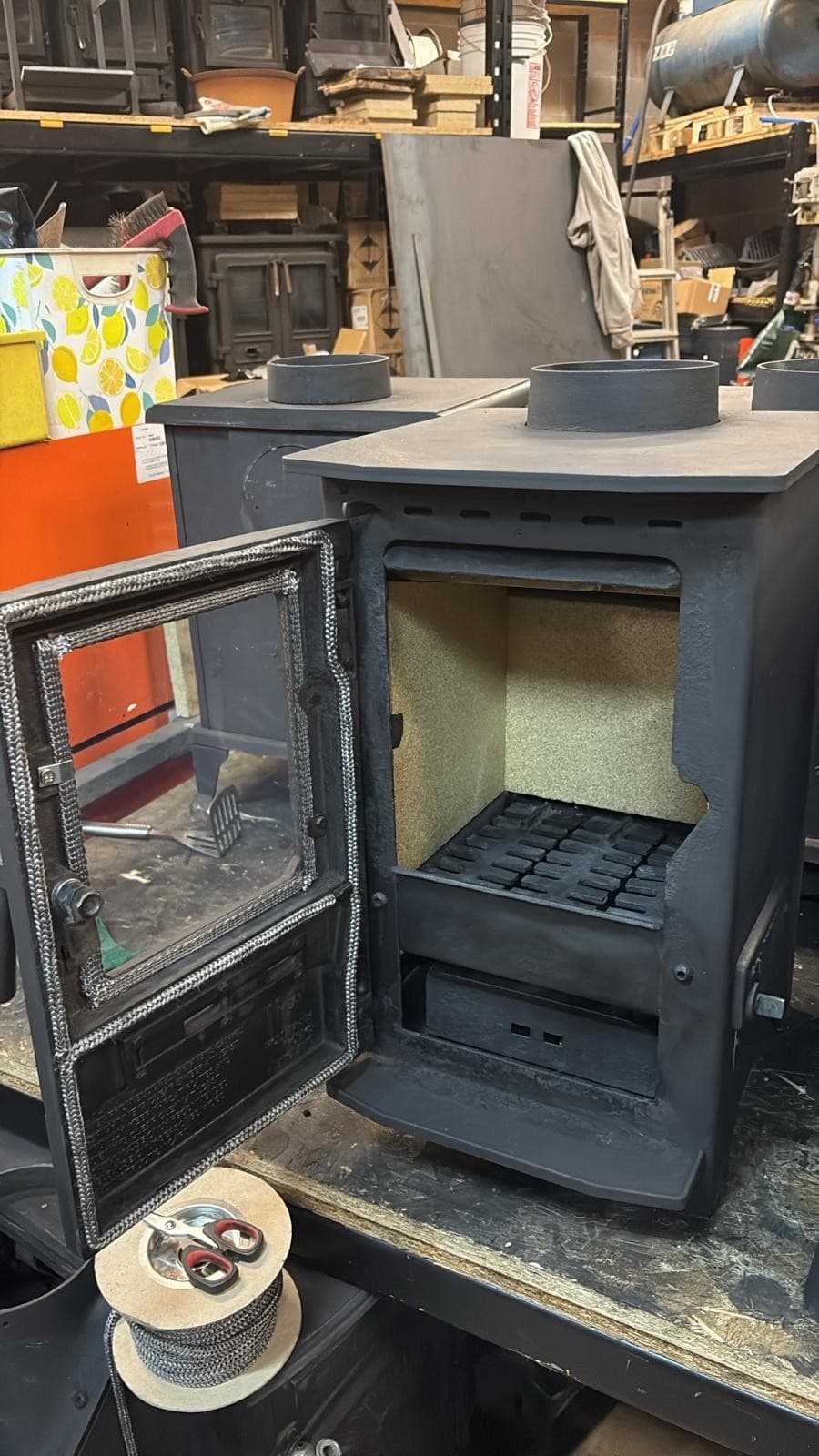 Dunsley Highlander 3 Stove 4kw, , MULTIFUEL, (log,wood+burner), DEFRA, 🚚 4
