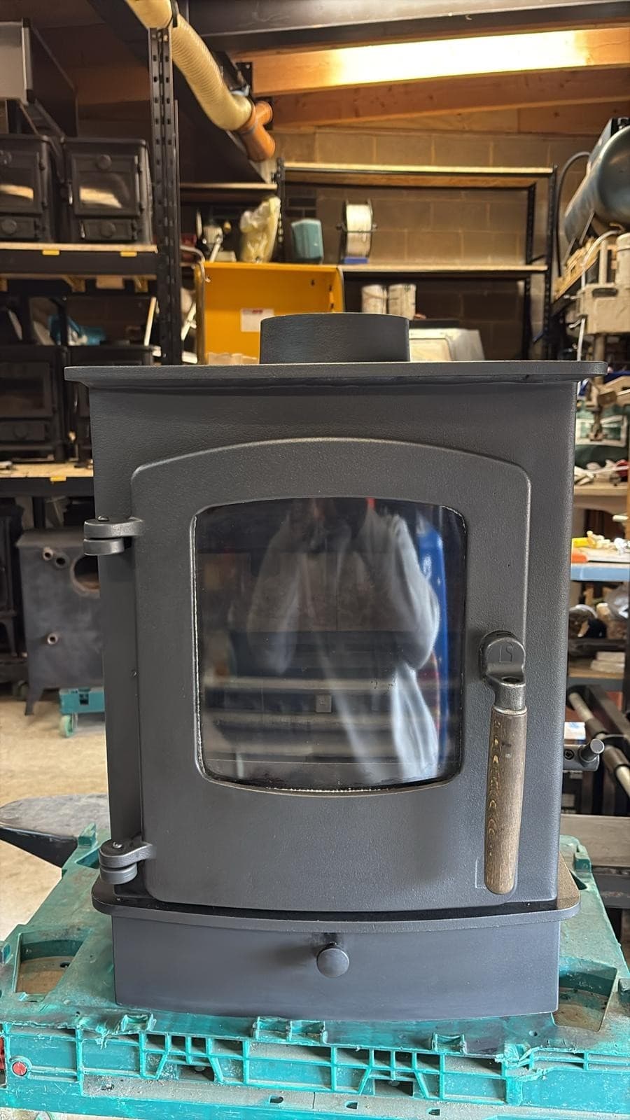 🔥 RESTORED “CHARNWOOD COVE 1” 5KW Multi Fuel Log Stand Defra Stove RRP £1676 🔥