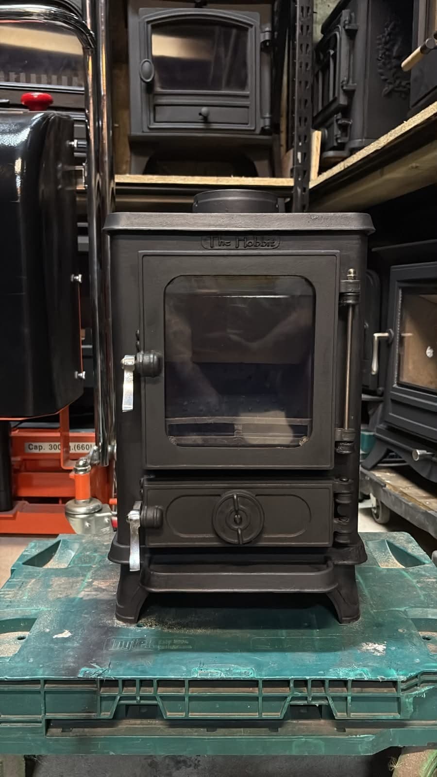 Salamander Hobbit NON Eco Multifuel 4.1kW Stove OLD CLASSIC MODEL — view 2