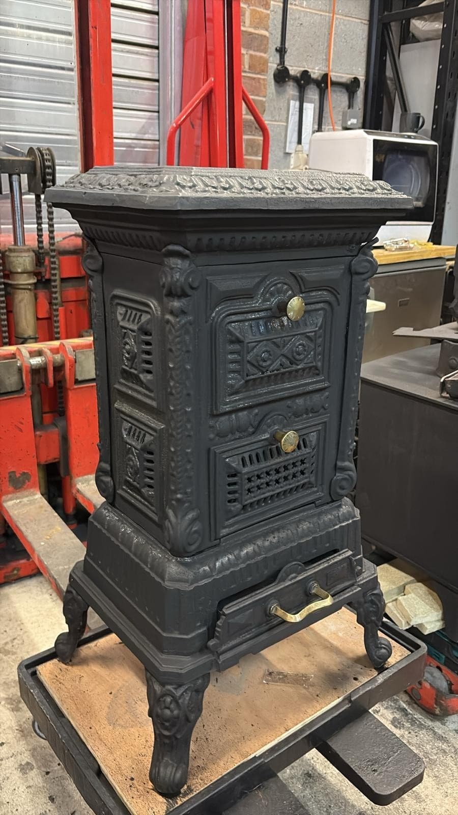 Classic Vintage Cast Iron STOVE 5KW  MULTIFUEL, (log,wood+burner) TOPLOAD 🚚🚚 3