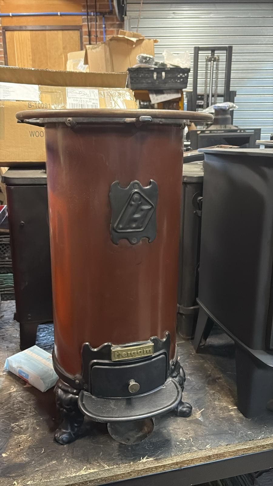 Hergom Cylindrical Multi Fuel Stove 2