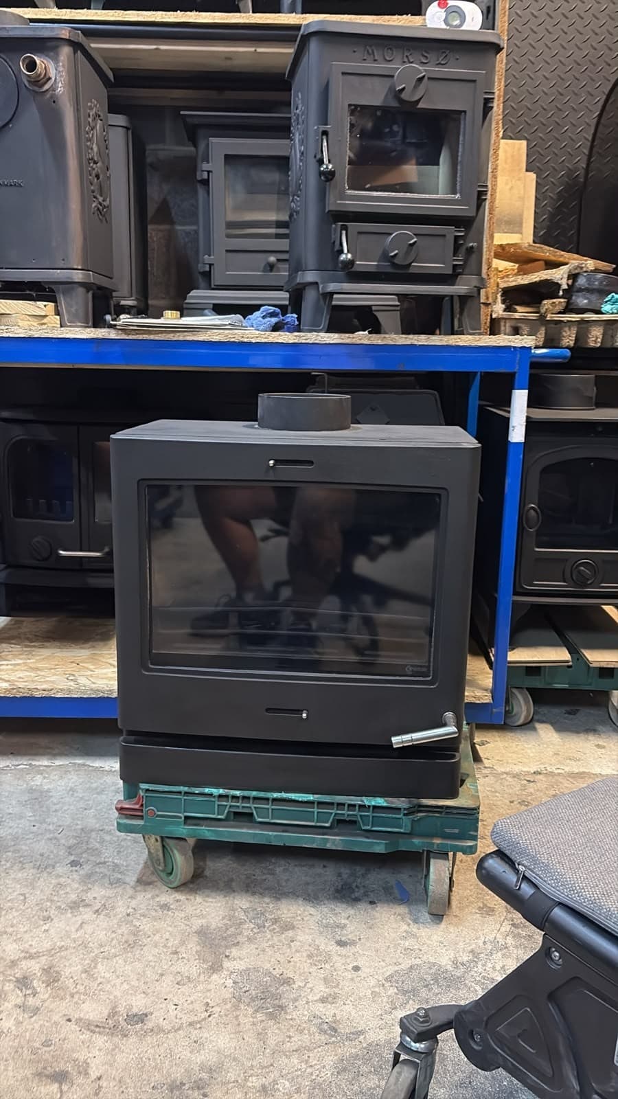 YEOMAN CL8, STOVE 8kW, Muiltifuel Stove COAL LOGBURNER (log,wood+burner), ๐๐ โ view 2