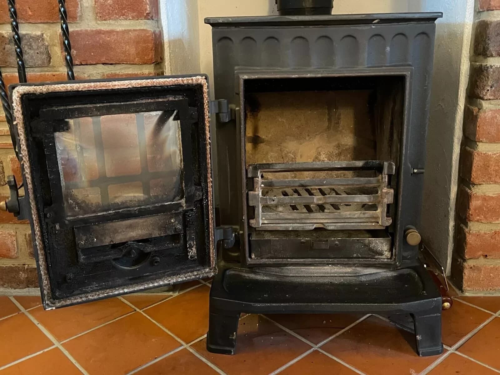 Aga Coalbrookdale Little Wenlock, Stove, 5kW, MULTIFUEL, (log,wood+burner)🚚🚚 — view 2