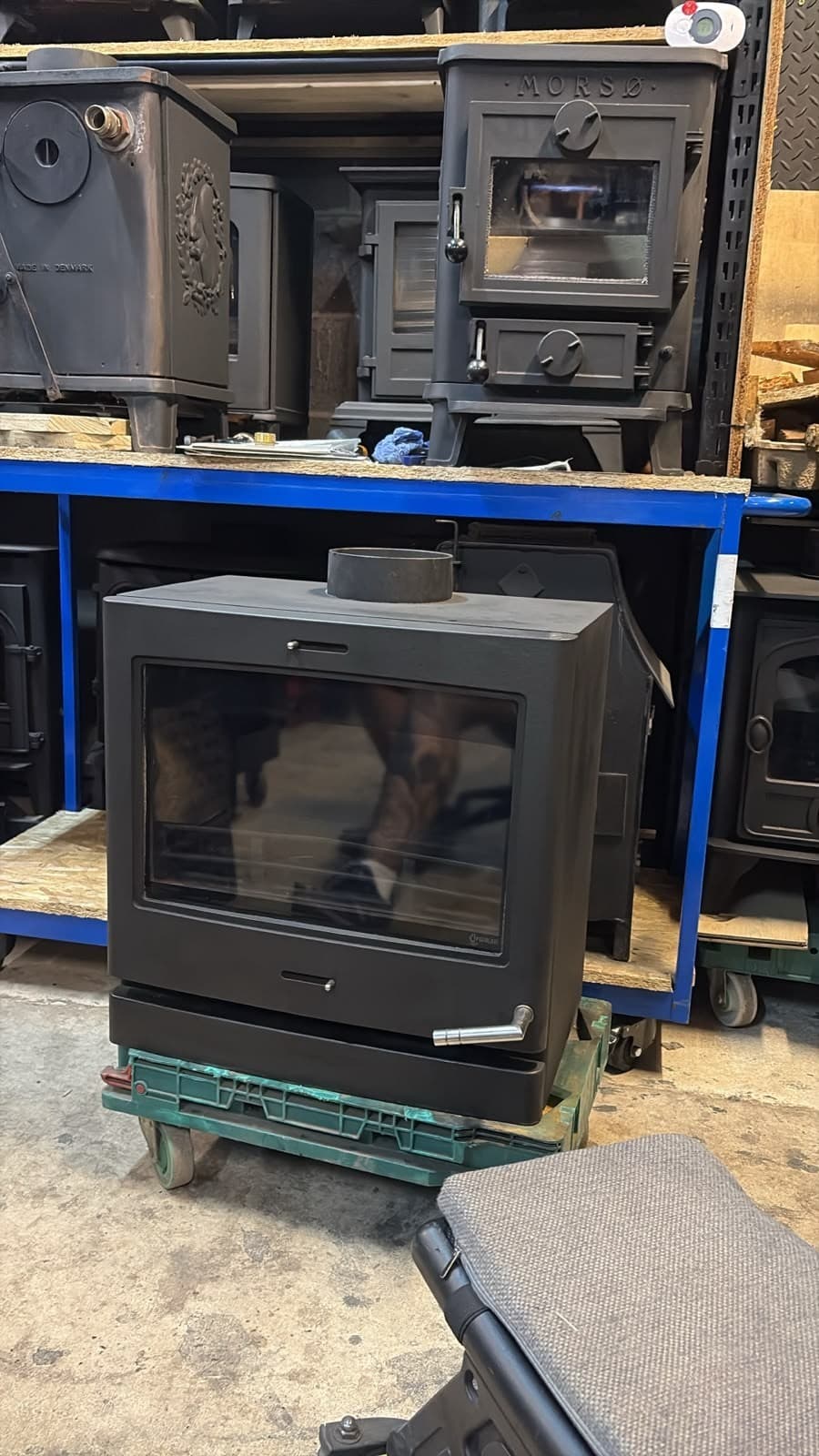 YEOMAN CL8, STOVE 8kW, Muiltifuel Stove COAL LOGBURNER (log,wood+burner), ๐๐ โ view 4