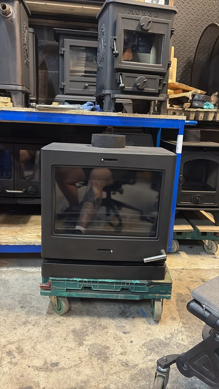 YEOMAN CL8, STOVE 8kW, Muiltifuel Stove COAL LOGBURNER (log,wood+burner), ๐๐ โ view 3