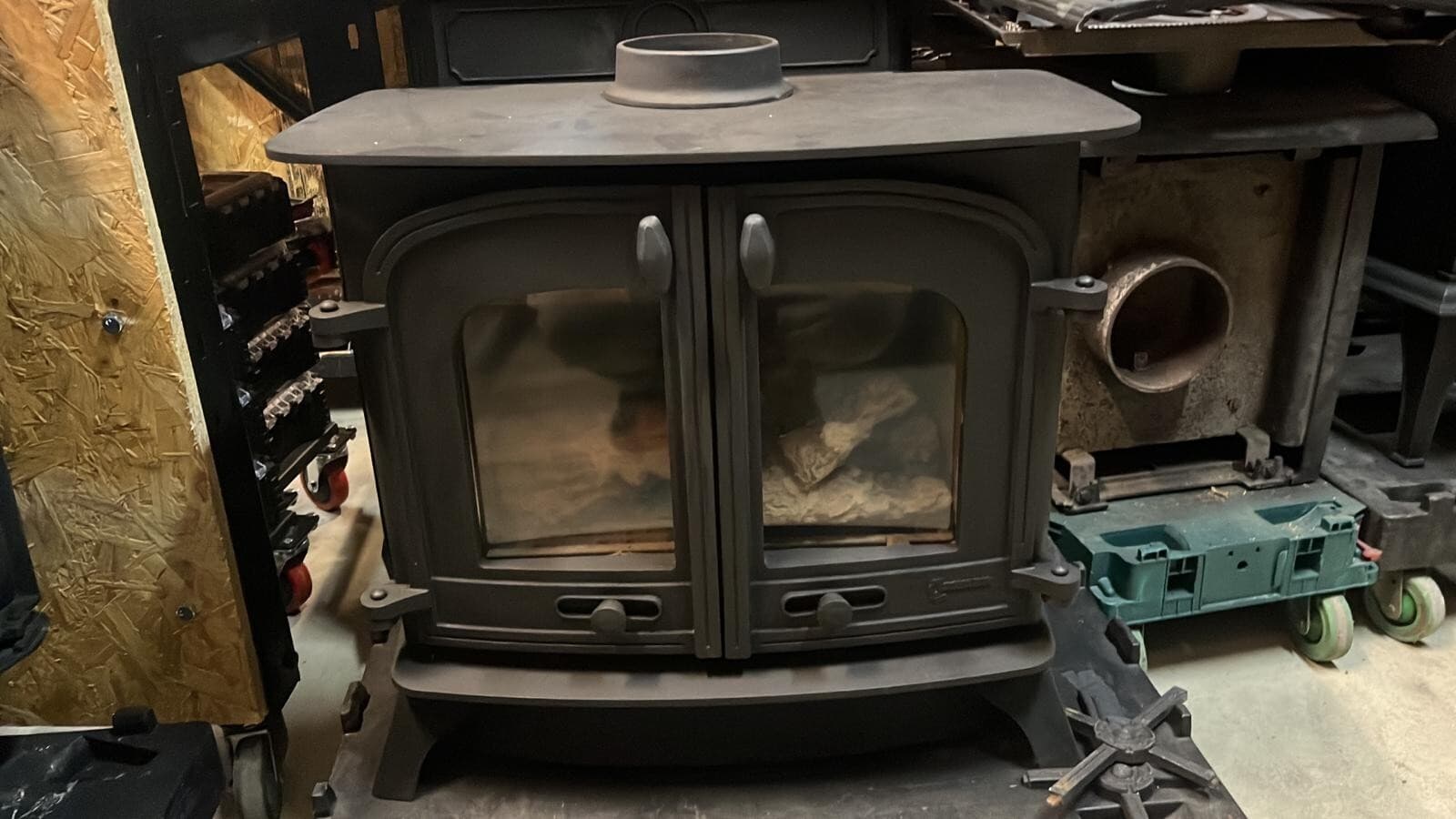 Yeoman Exminster LPG Stove 7KW, LPG FIRED STOVE. DELIVERY AVAILABLE