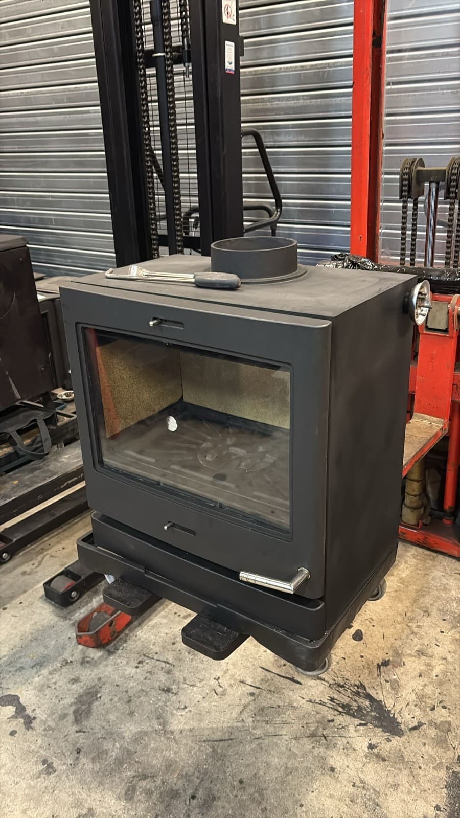 YEOMAN CL8 Stove, 8-10KW, Multifuel, (log,wood+burner), DEFRA 🚚🚚 Delivery — view 5