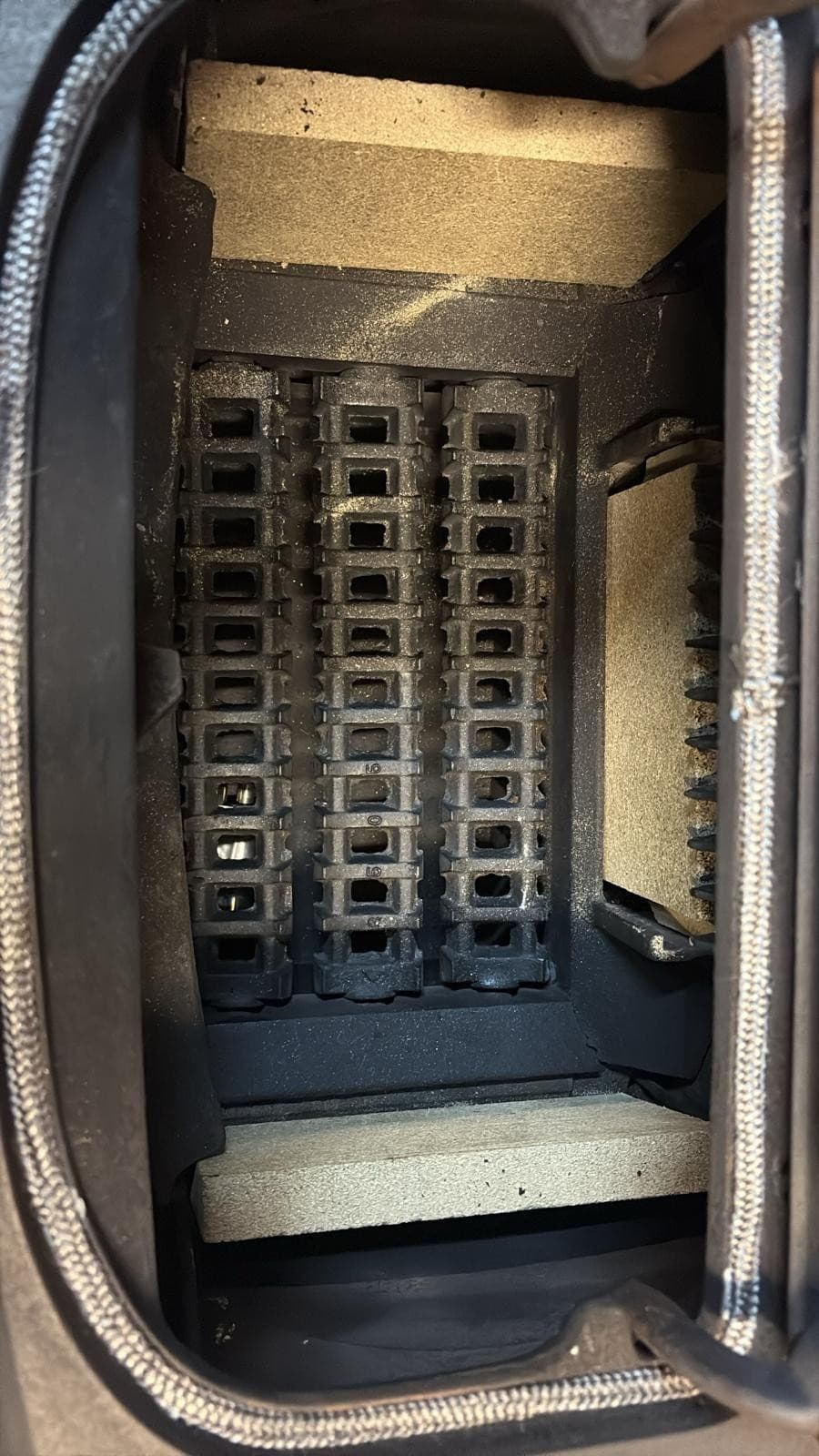 Vermont Castings intrepid Stove, MULTIFUEL, (log,wood+burner), DEFRA ๐ ๐๐ โ view 4