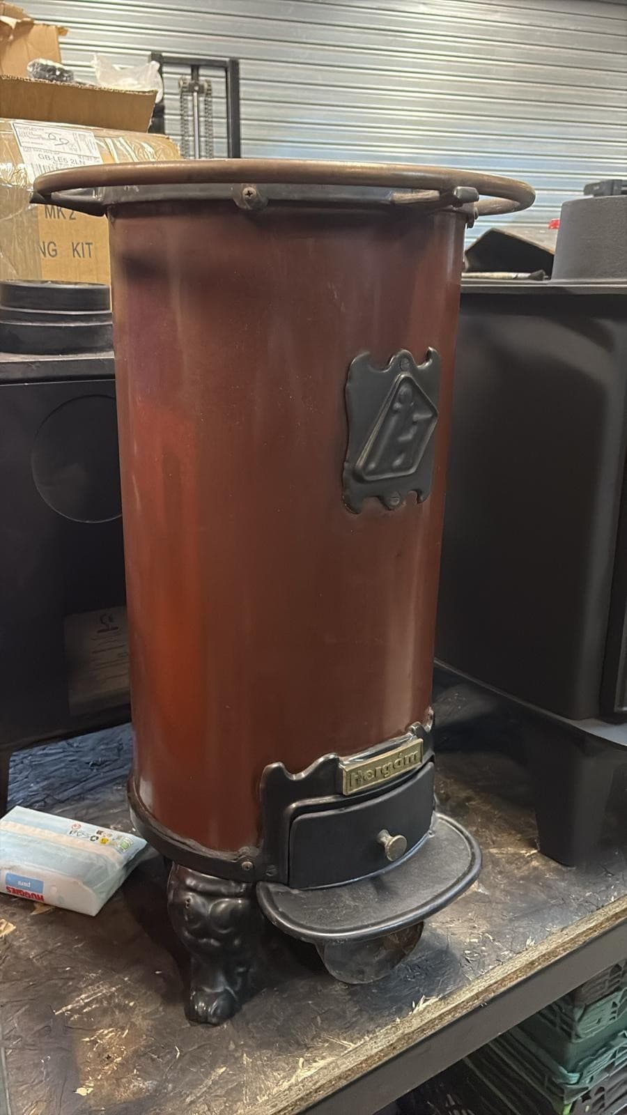 Hergom Cylindrical Multi Fuel Stove 3