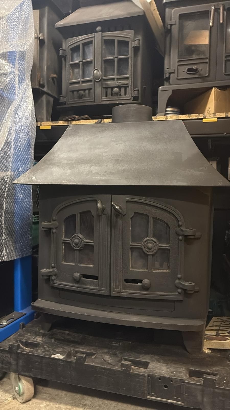 YEOMAN COUNTRY 14 Stove, 14KW, Multifuel, (log,wood+burner), 🚚🚚 Delivery — view 4