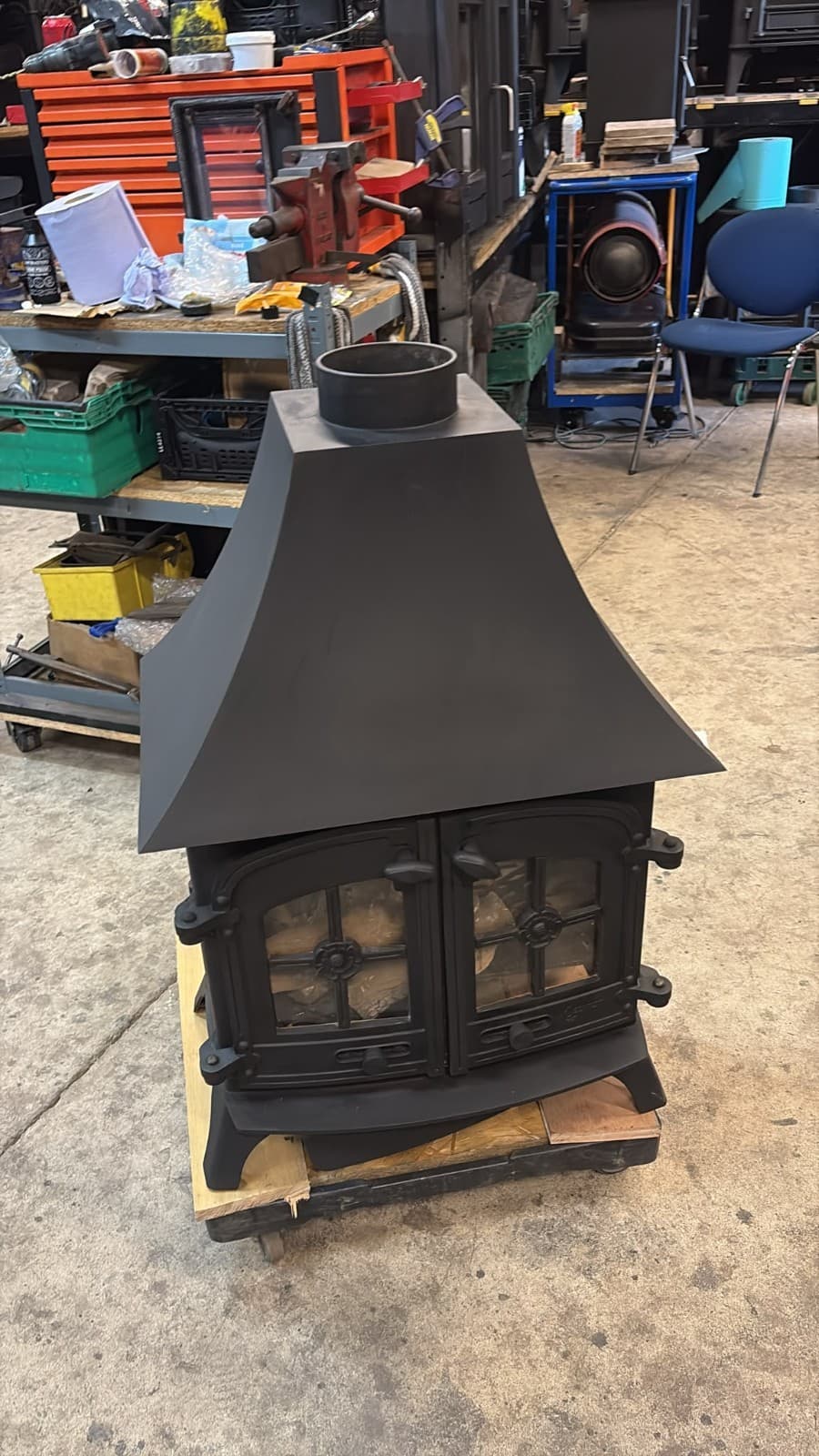 Yeoman Devon Gas Stove - Double Sided/Double Fronted GAS STOVE, logburner — view 3