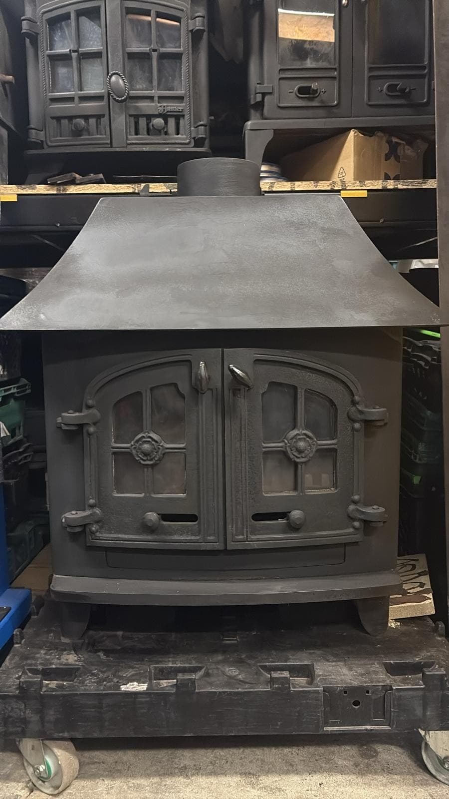 YEOMAN COUNTRY 14 Stove, 14KW, Multifuel, (log,wood+burner), 🚚🚚 Delivery — view 3