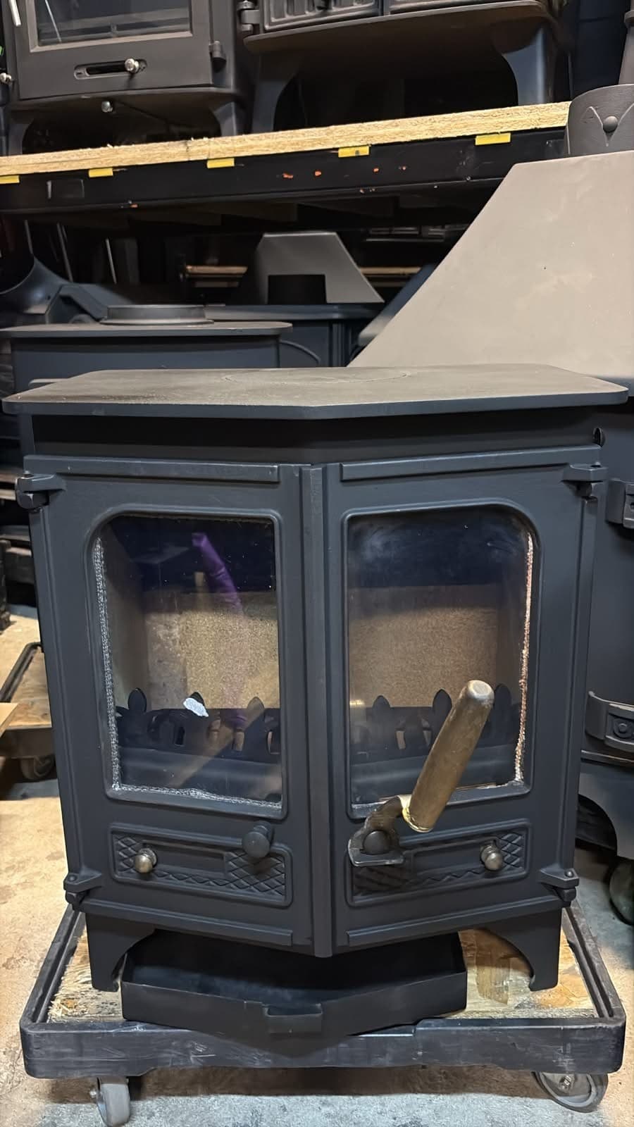 Charnwood Country 6 Stove, MULTIFUEL, COAL (log,wood+burner), DEFRA, ๐๐๐ โ view 2