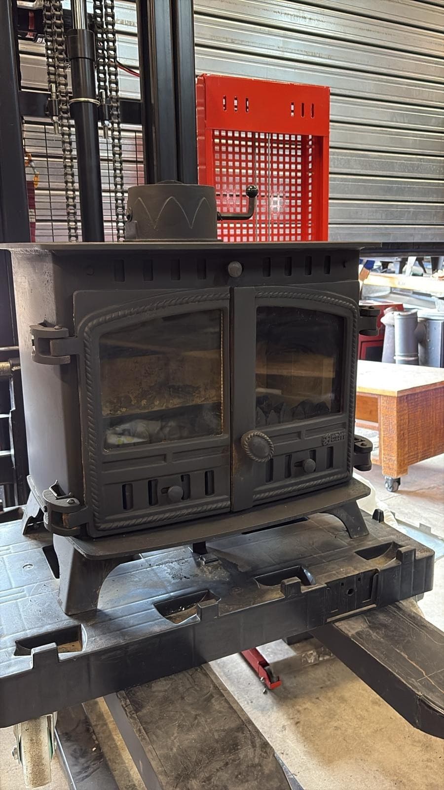 Hunter Herald 8 Stove Mk2 8kw, MULTIFUEL, (log,wood+burner), DEFRA, 🚚🚚 — view 3