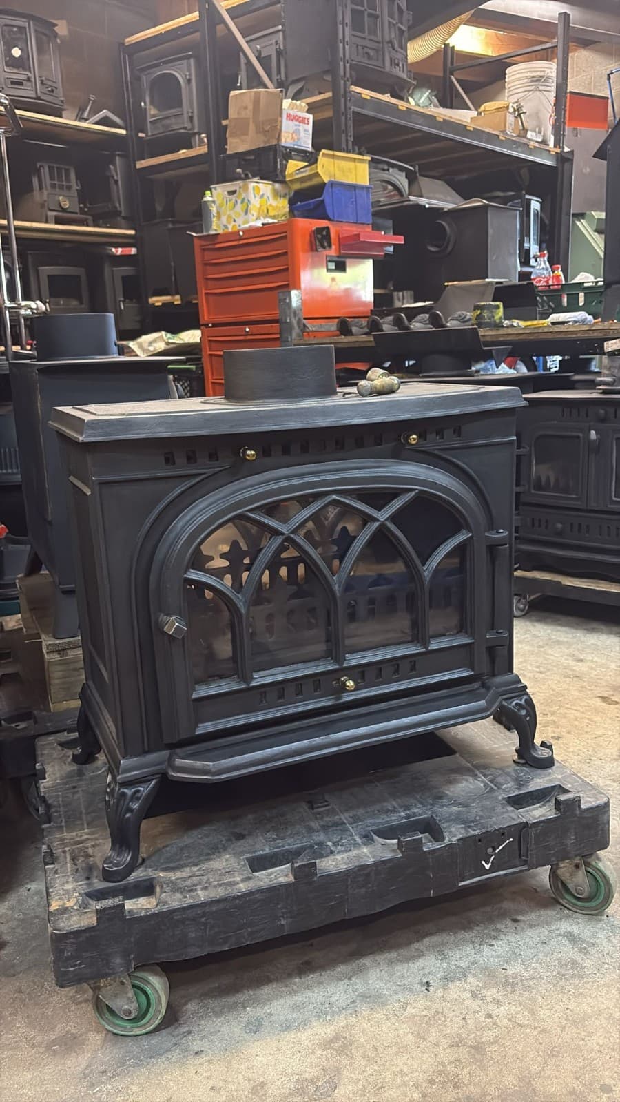 Large CAST IRON vintage Stove DOUBLE SIDED/FRONTED/MULTIFUEL,COAL, LOGBURNER — view 2