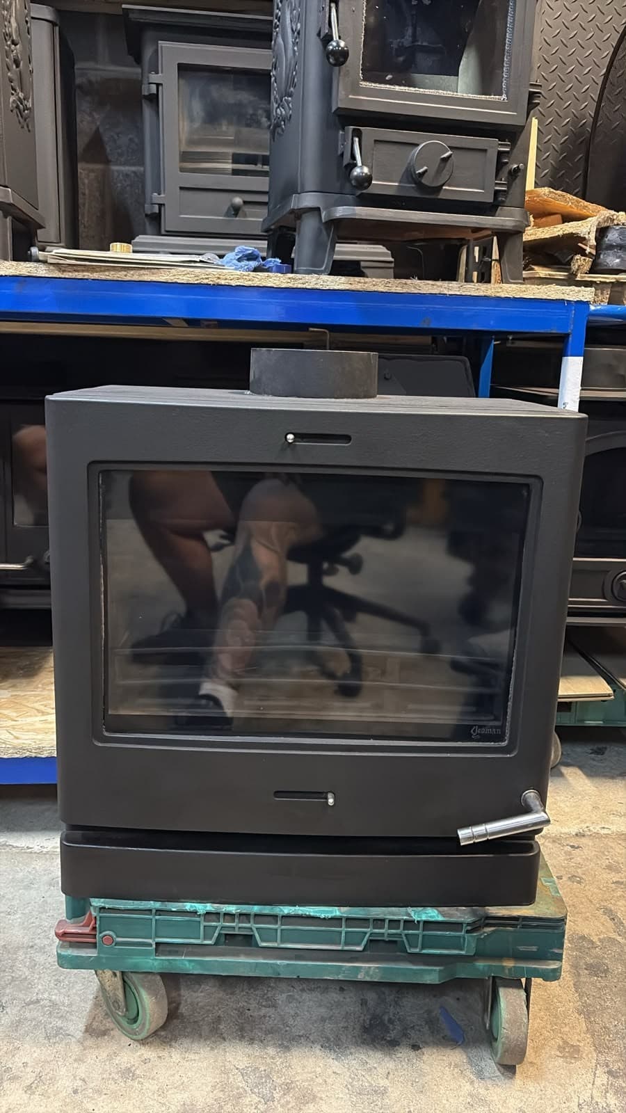 YEOMAN CL8, STOVE 8kW, Muiltifuel Stove COAL LOGBURNER (log,wood+burner), ๐๐